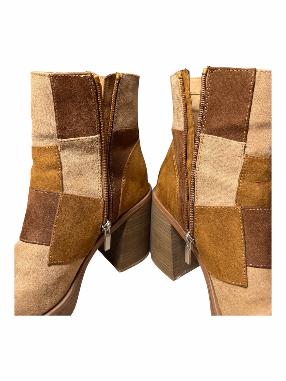 Universal Thread Women’s 8 Patchwork Block Heel Ankle Bootie Brown Suede Like - Picture 4 of 7